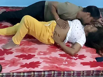 Mature Indian Aunty Concerning Big Innards Having Sex Not susceptible Floor