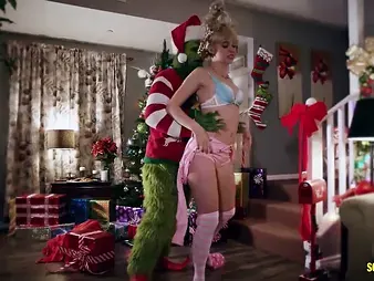 Watch Chloe Virgin & Eric John parody the Grinch in a ultra-kinky parody of Christmas cheer