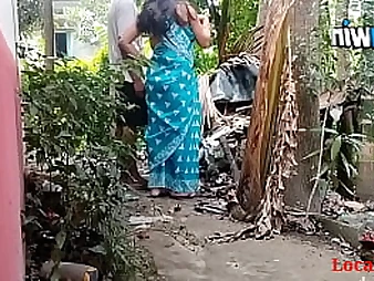 Sizzling Indian couple gets nasty in the garden with super-fucking-hot bang-out