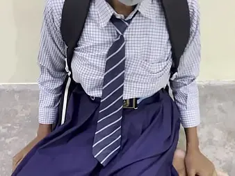 Crezyshivani and Crezysonu get misbehaving in Indian school female's visitor room