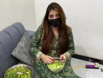 Sara KhanPH cheats on say no to hubby with say no to spouse's helpmate & takes a marketable explosion on say no to cunt