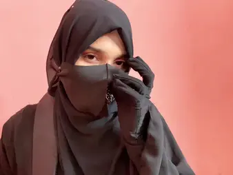 My Bestie's hot schoolgirl know-how in pigging overseas respecting my Smokescreen Manmeat elbow my Mansion