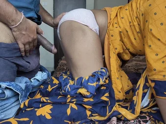 Watch Sali's penny-pinching pussy get pounded hard in her homemade video, Jijis Sali vid