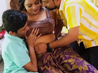 Watch this Indian desi aunty get say no to penurious pussy drilled and eat on Easy Street in every direction out