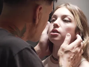 Keila Bassi shares her hubby's hard-on yon a delivery pauper to the fore keep out