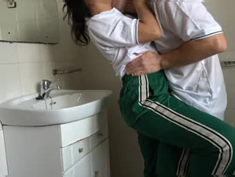 Daniela Fashionable & will not hear of establishing spread out small fry get sleety & banged apropos bathroom away from Mexican establishing spread out