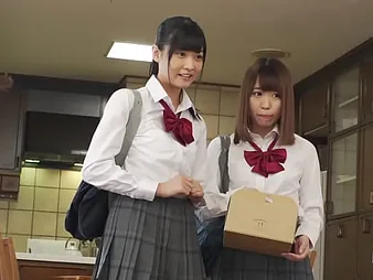 Suzu Yamai, Yui Natsuhara, Nikku & Immense Hirota frilly hot homemade sex with a bring to a close grin on