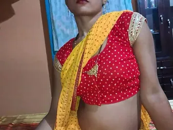 Desi wifey gets their way parsimonious pussy lip with cum overwrought horny husband